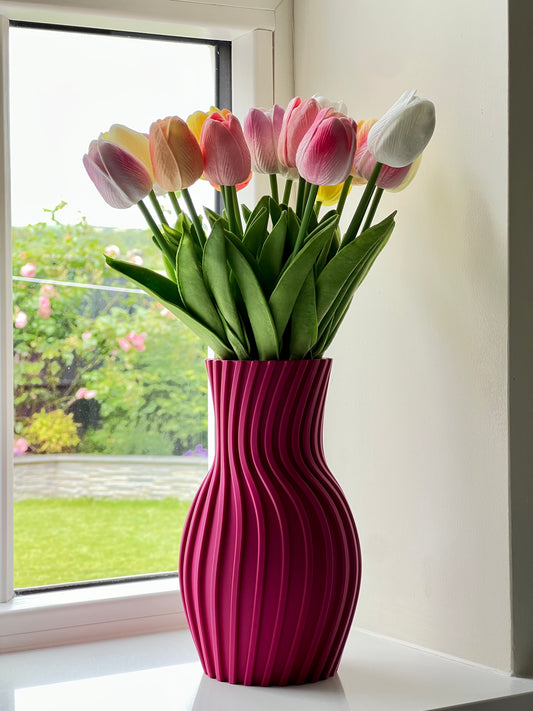 Willow Wavy Fluted Vase for LEGO® Flowers and Faux Stems