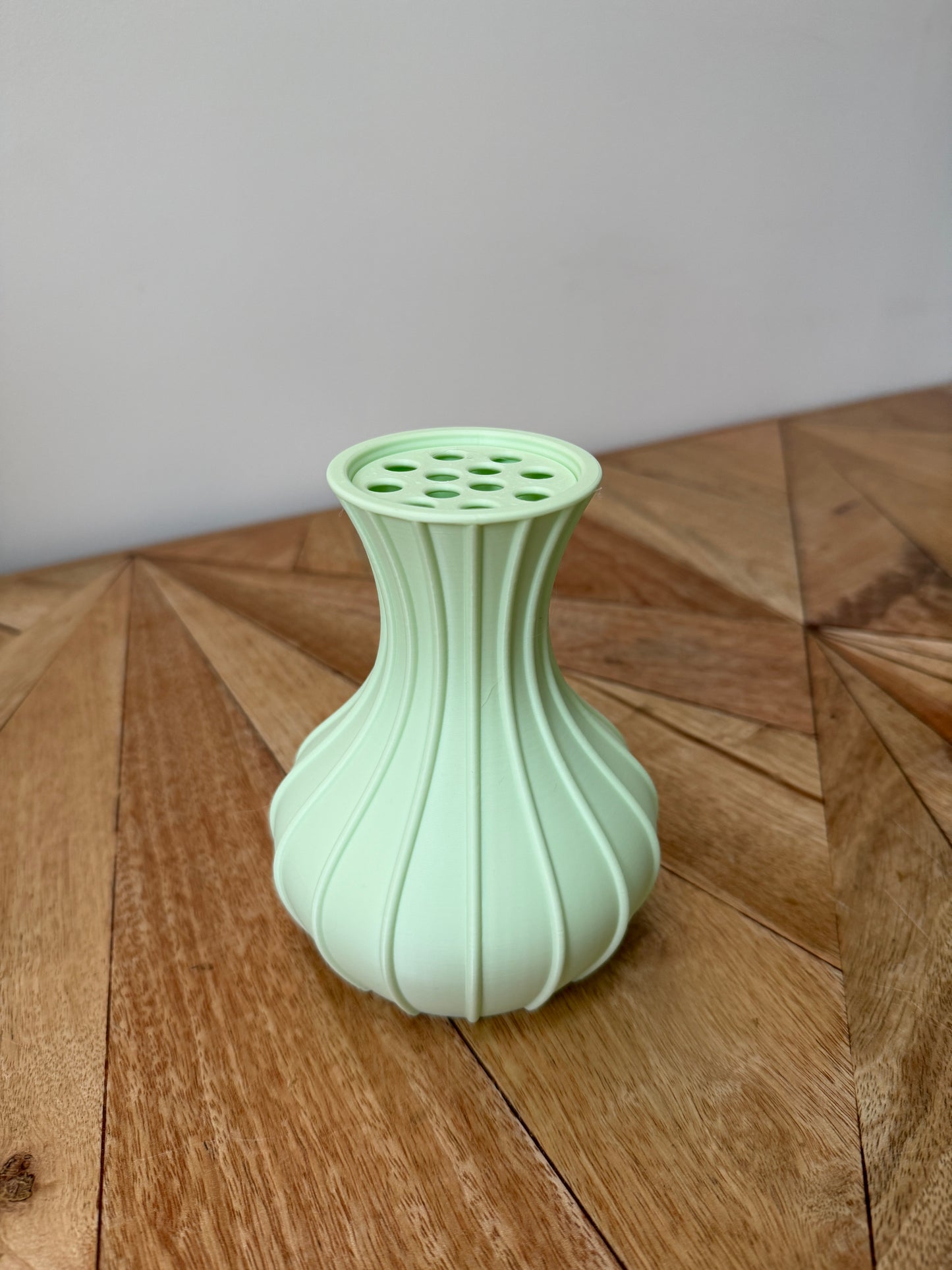 Lily | Ribbed Fluted Vase