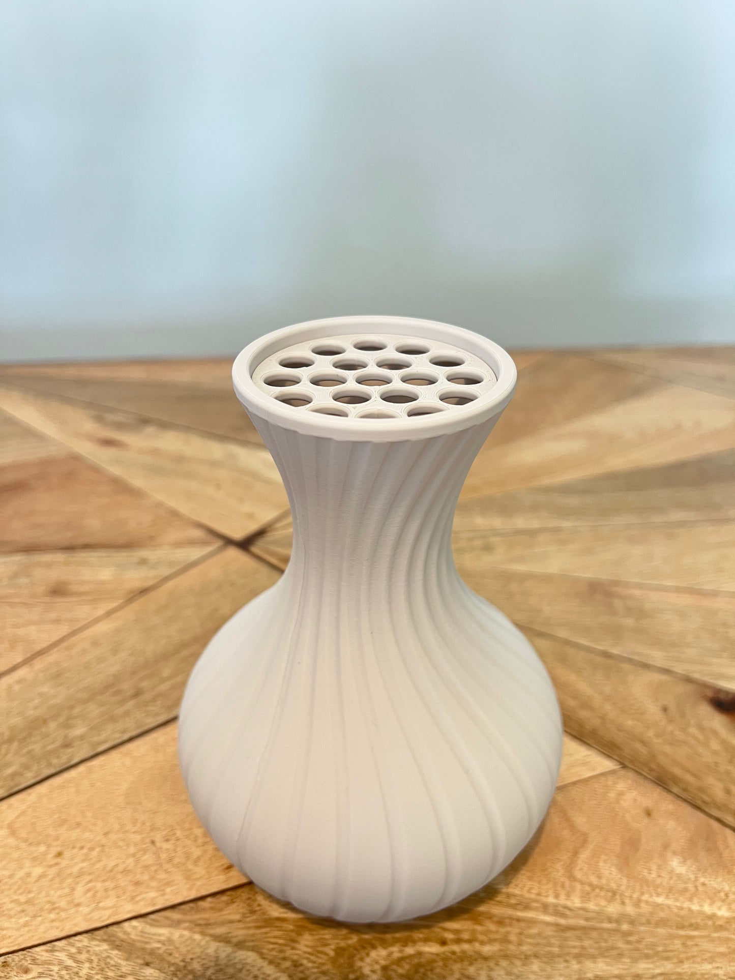 Dahlia Striped Flared Vase for LEGO® & Artificial Flowers