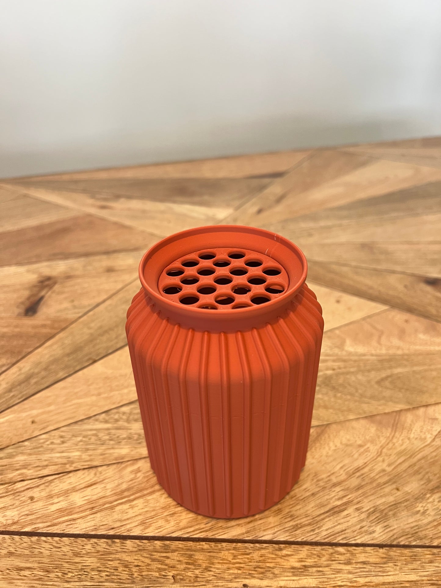 Zinnia Ribbed Cylinder Vase for LEGO® & Artificial Flowers