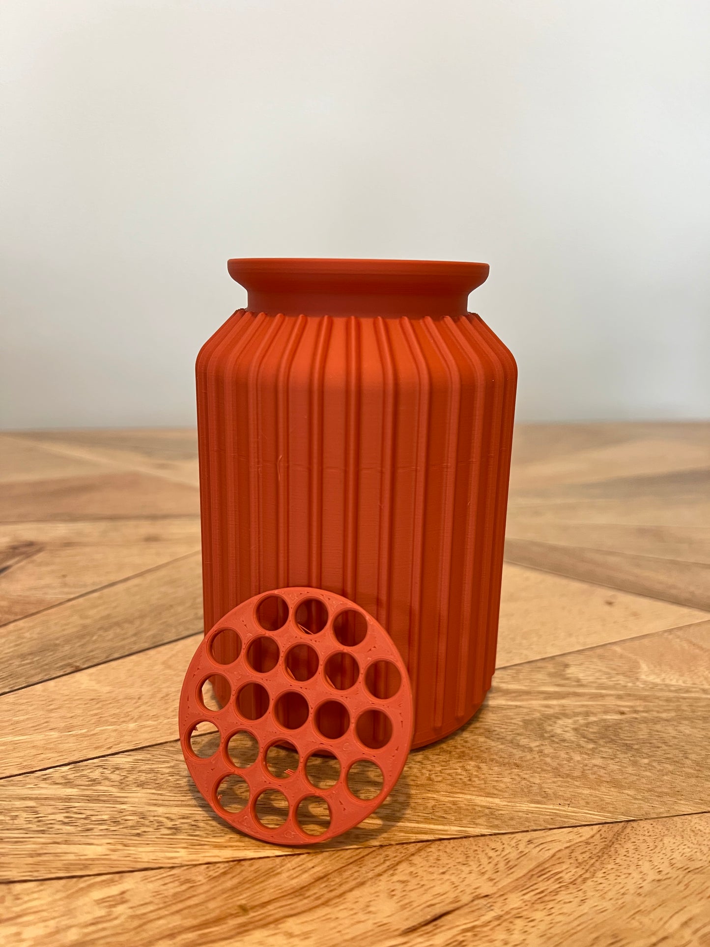 Zinnia Ribbed Cylinder Vase for LEGO® & Artificial Flowers