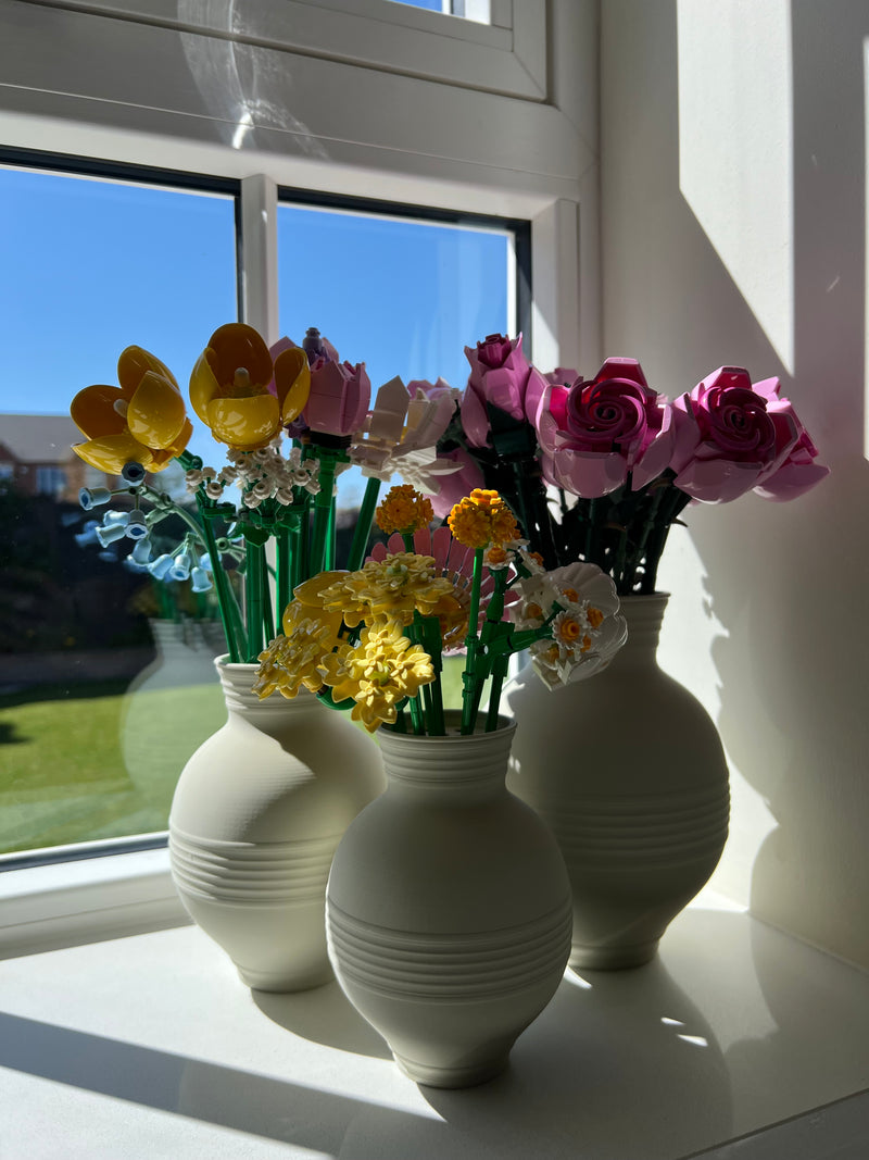 Peony Round Striped Vase for LEGO® & Artificial Flowers